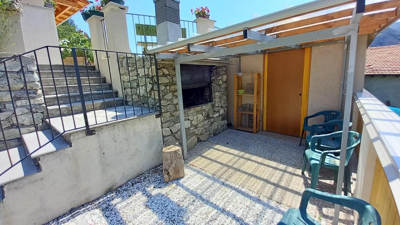 Vallemaira House Casa Belvedere Luce & Sole 10 Posti Letto Holiday home *